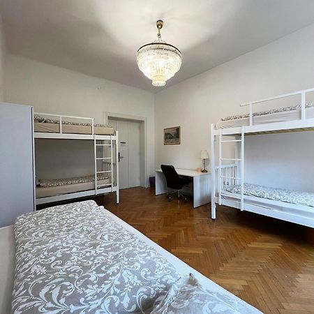 Rooms Miklosiceva Ljubljana Buitenkant foto