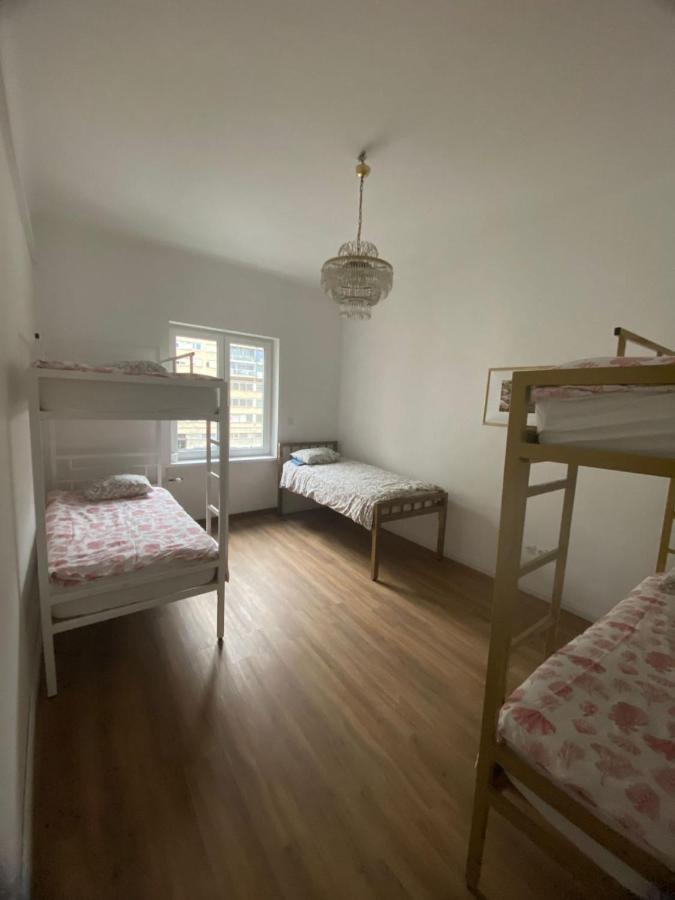 Rooms Miklosiceva Ljubljana Buitenkant foto