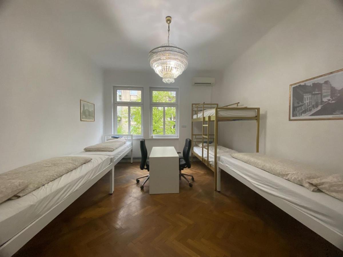 Rooms Miklosiceva Ljubljana Buitenkant foto
