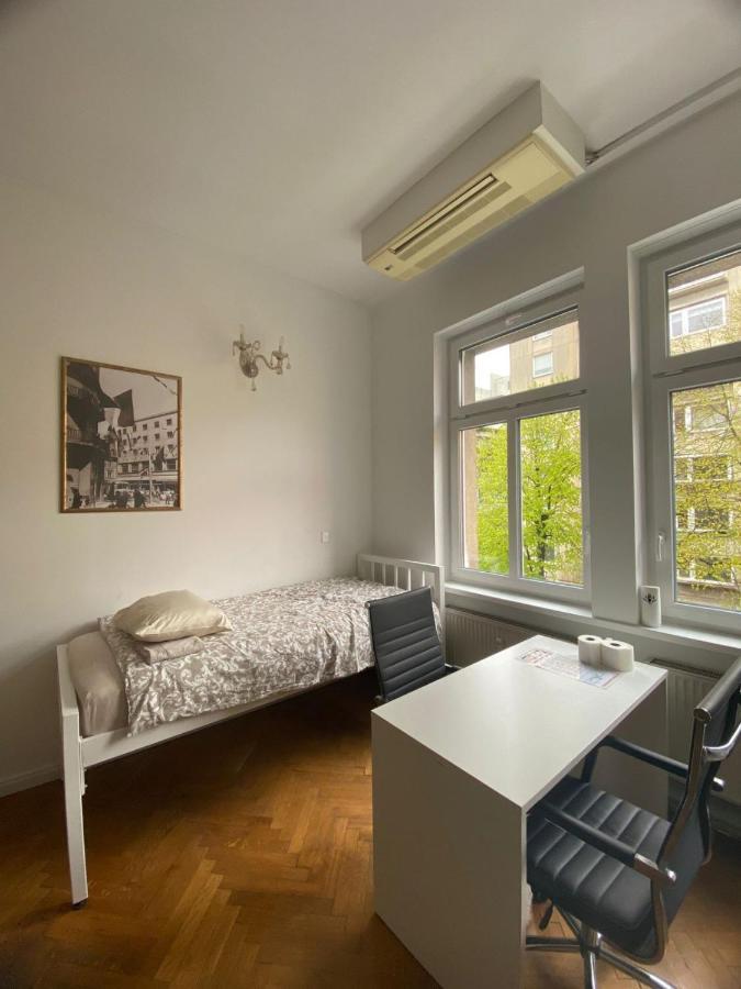 Rooms Miklosiceva Ljubljana Buitenkant foto